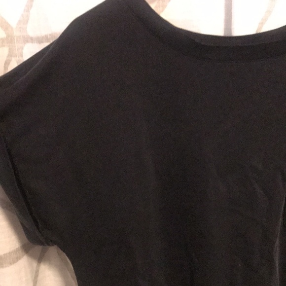 a.n.d eawy: XS plain black T-shirt with rolled sleeves - Picture 3 of 4